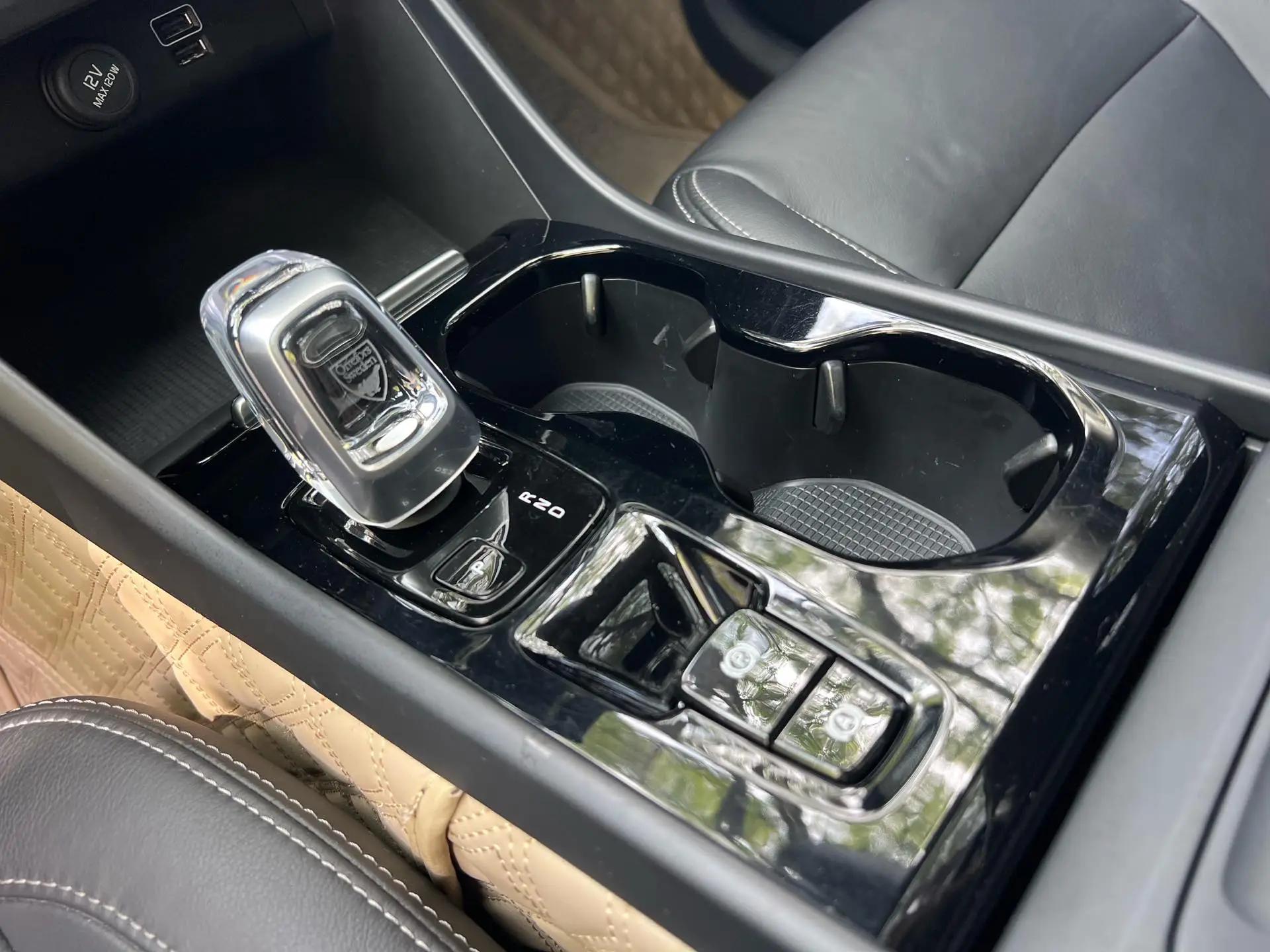 Volvo XC40 2021 T4 4-wheel drive Zhiyuan Deluxe Edition 11