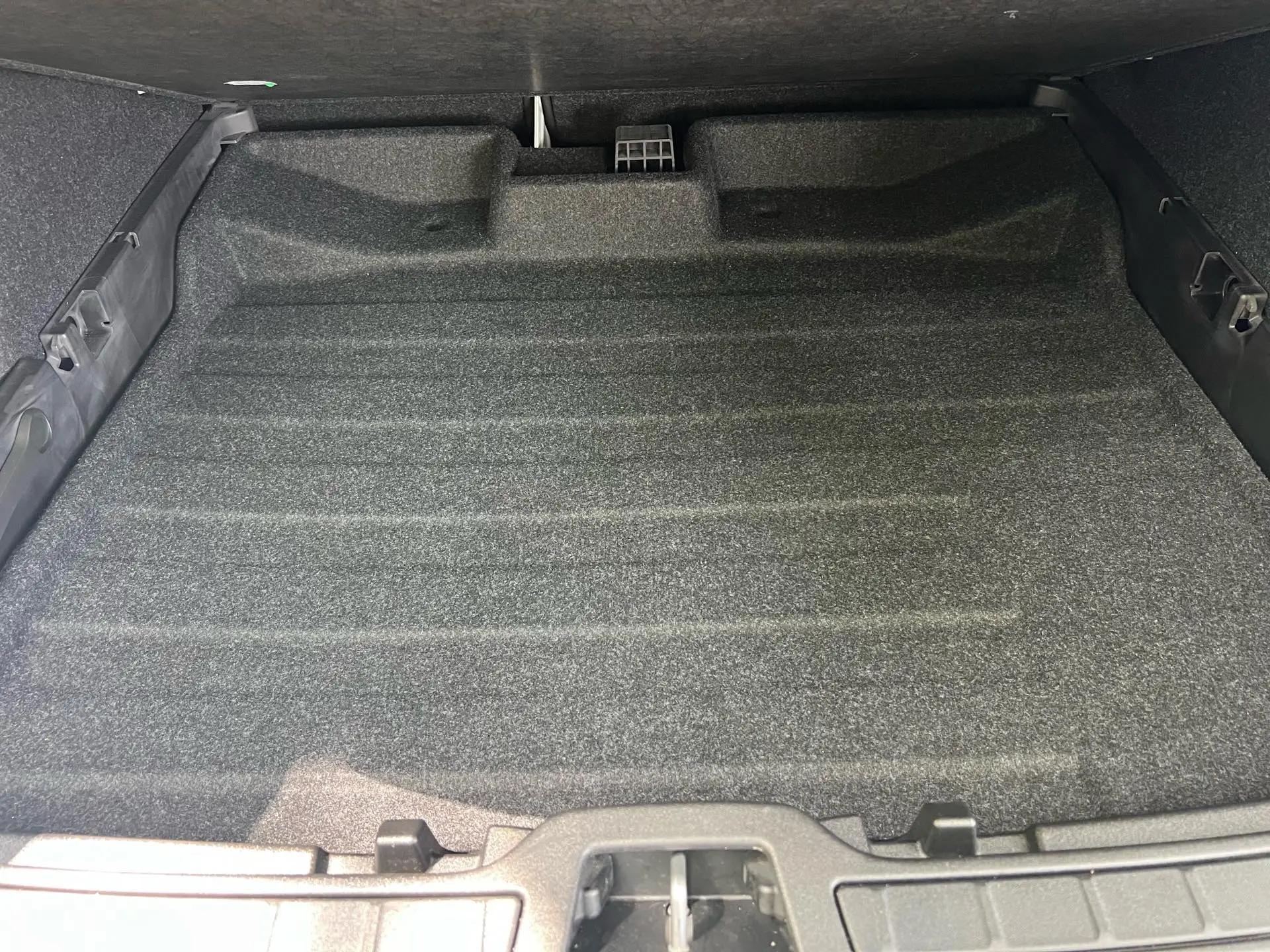 Volvo XC40 2021 T4 4-wheel drive Zhiyuan Deluxe Edition 13