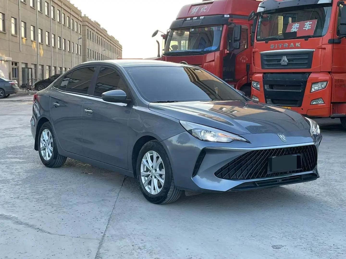 Roewe i5 2023 1.5L Manual Comfortable Edition 3