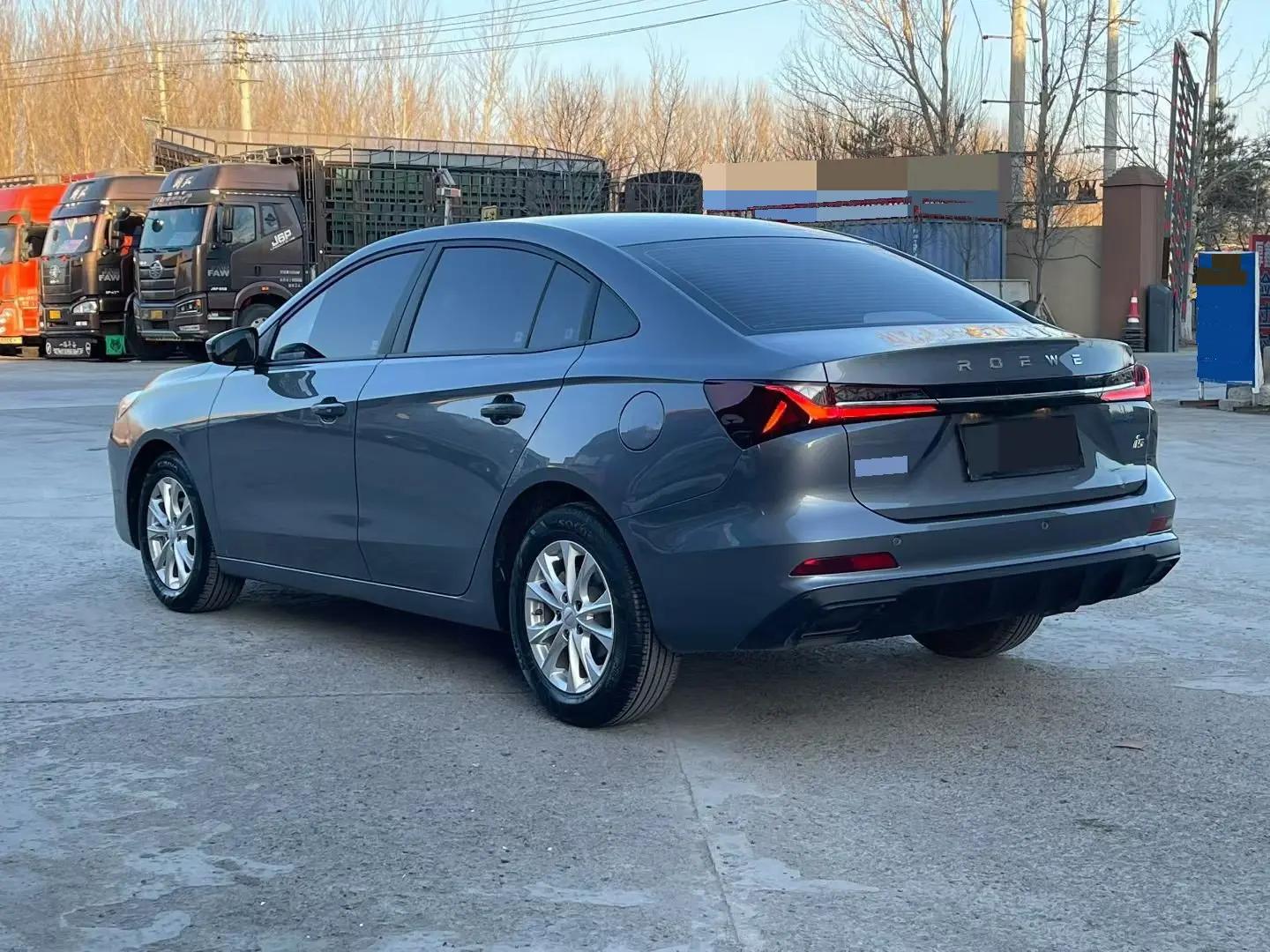 Roewe i5 2023 1.5L Manual Comfortable Edition 6