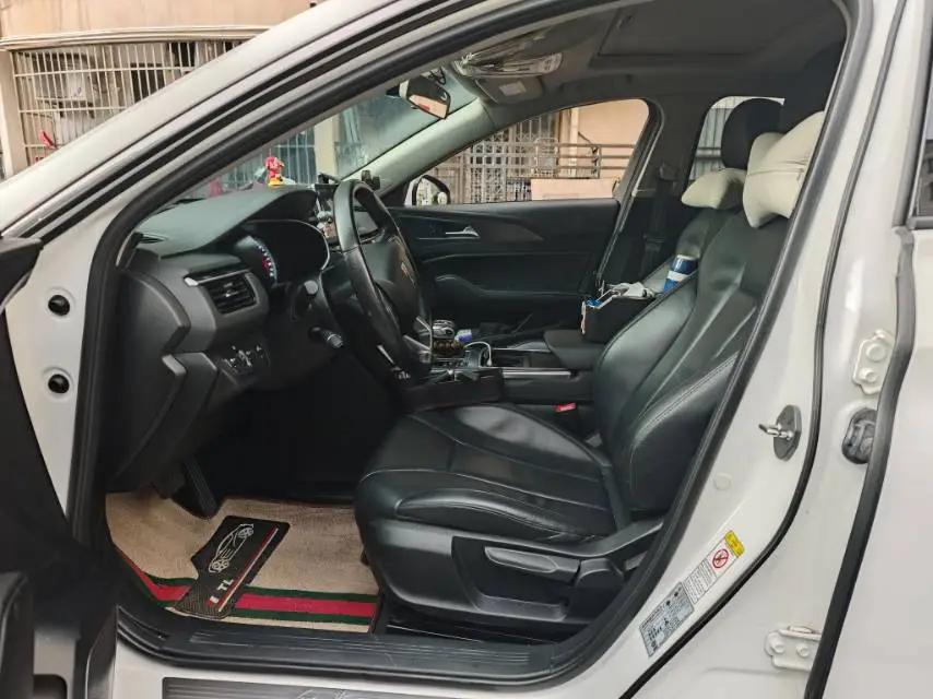 HongQi H5 Classic 2020 1.5T DCT Flag Rhyme Edition 2