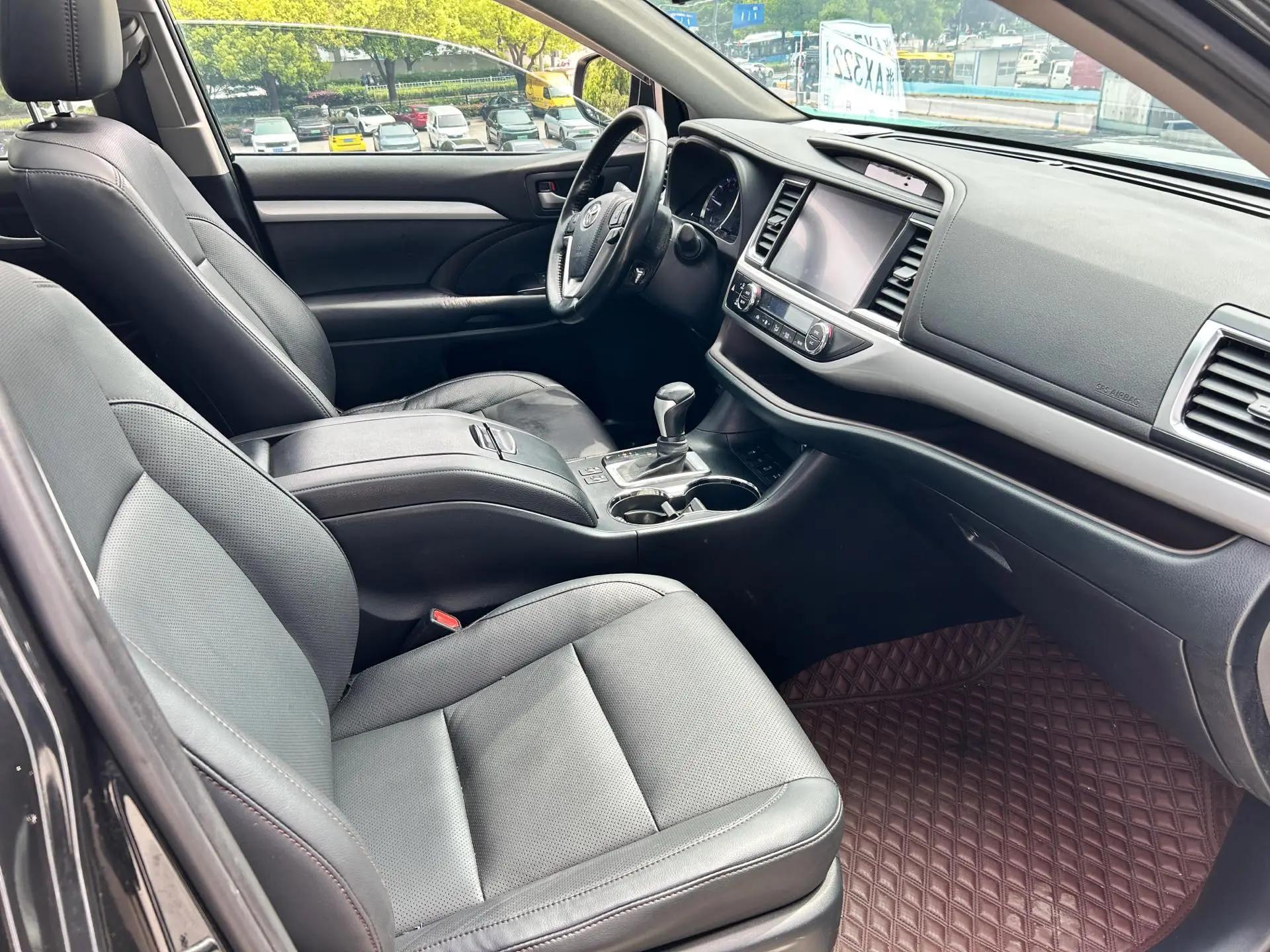 Highlander 2021 2.0T 4-wheel drive deluxe edition 7 seats 10
