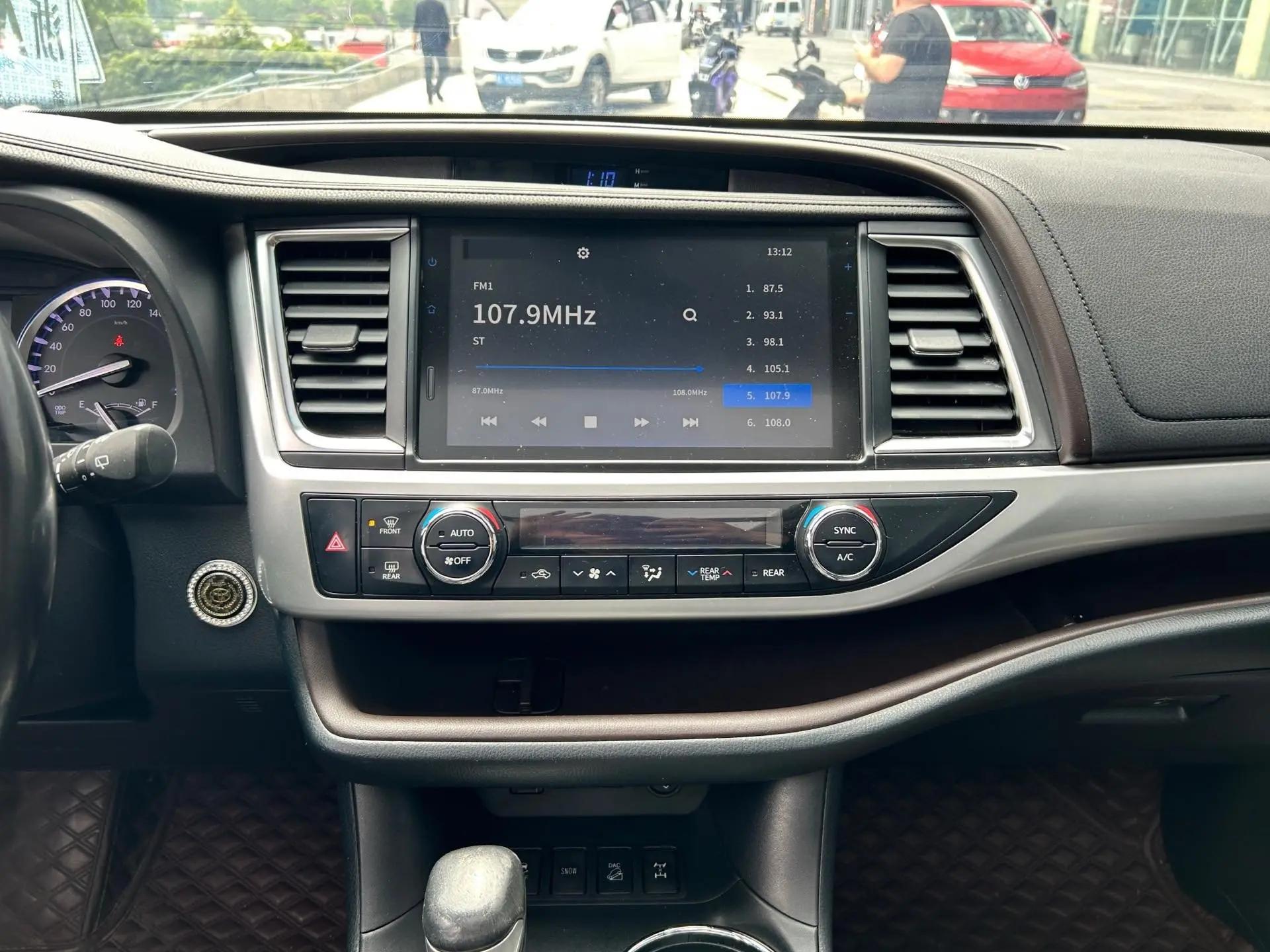 Highlander 2021 2.0T 4-wheel drive deluxe edition 7 seats 15