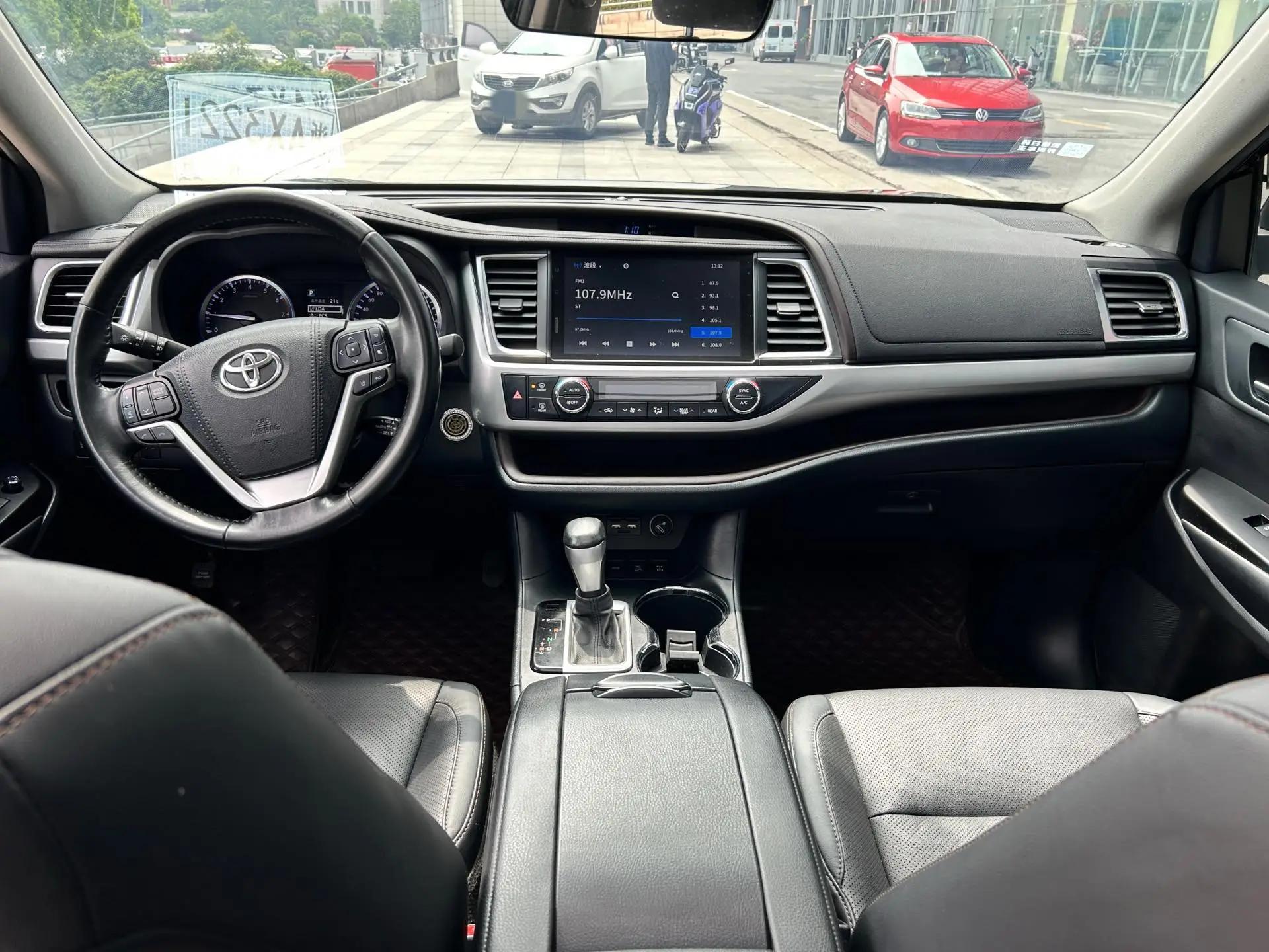 Highlander 2021 2.0T 4-wheel drive deluxe edition 7 seats 18