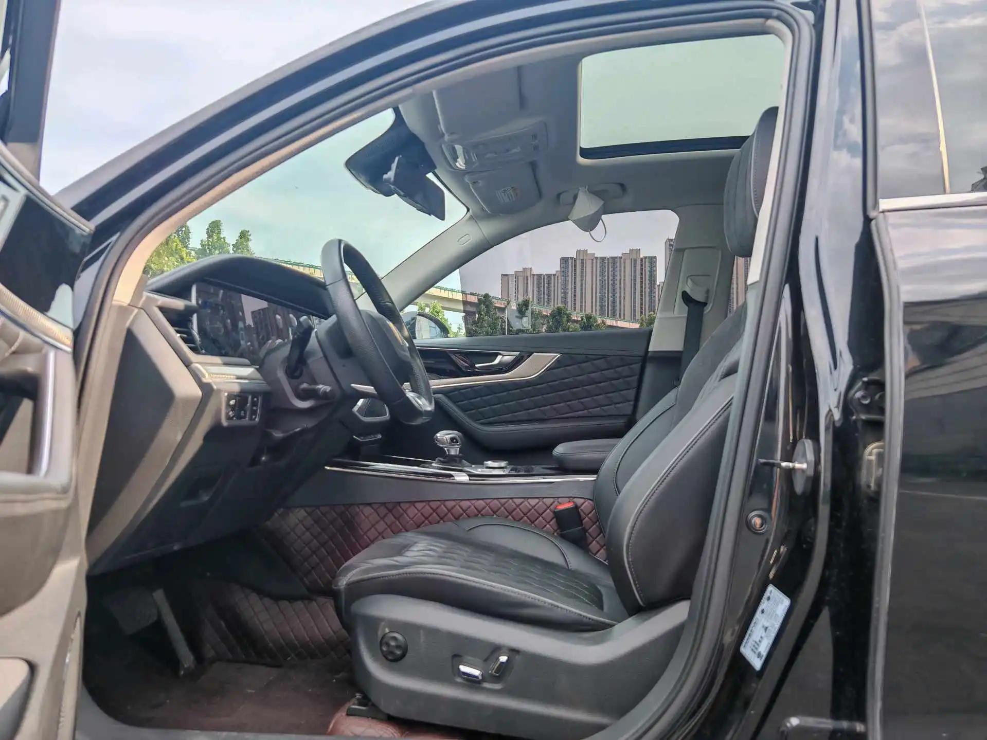 HongQi HS5 2019 2.0T Zhilian Flag Edition 4