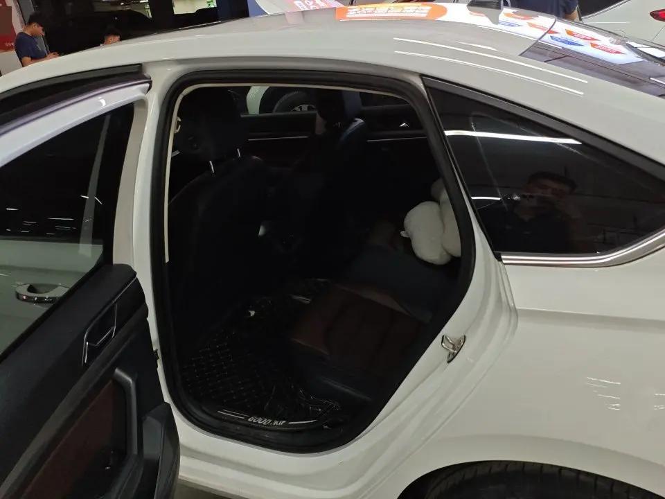 Lavida 2021 280TSI DSG Deluxe Edition 7