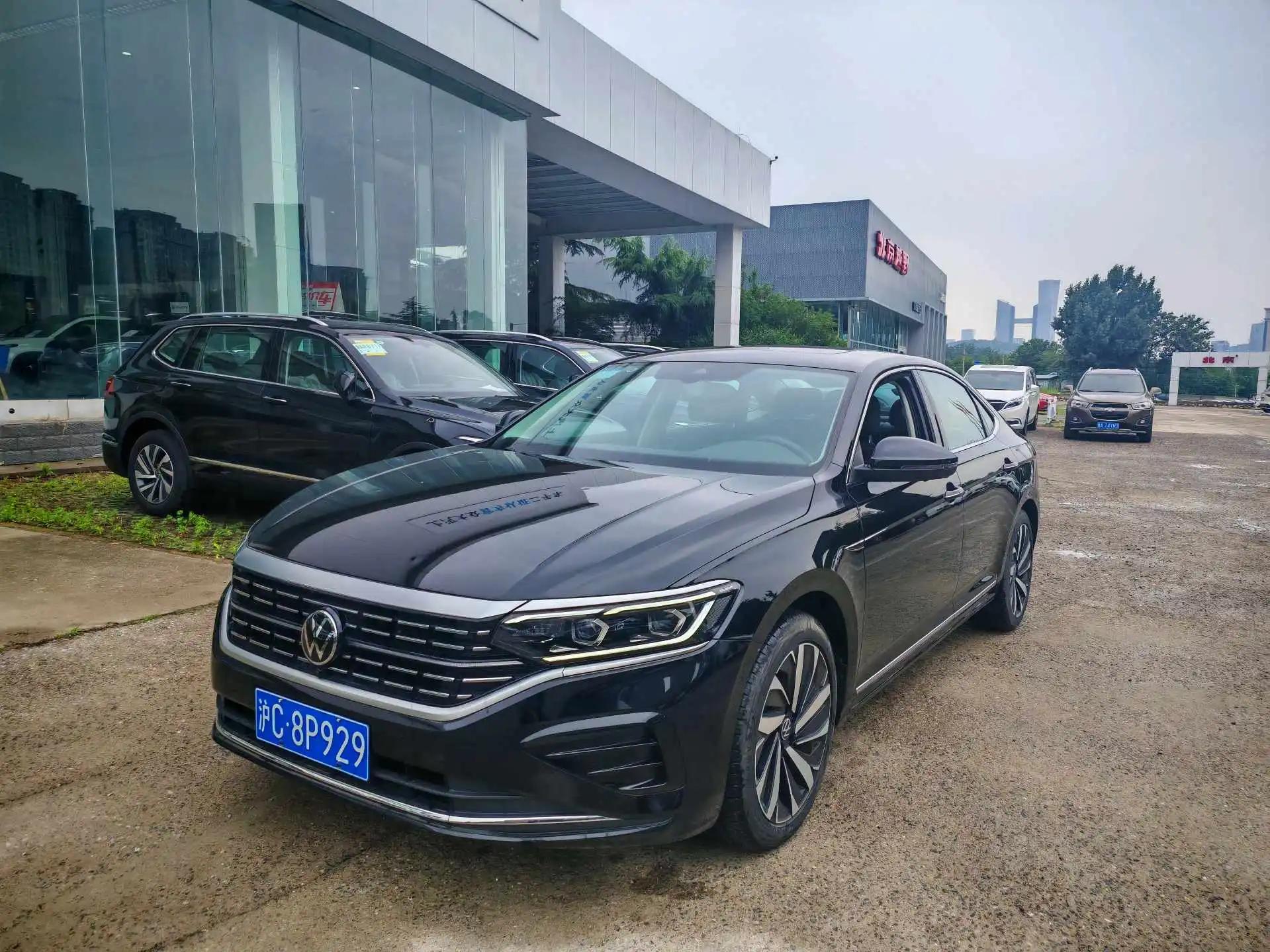 Volkswagen 2025 Passat 2.0TSI 380TSI Subut Long Yao Edition Automatic Gear