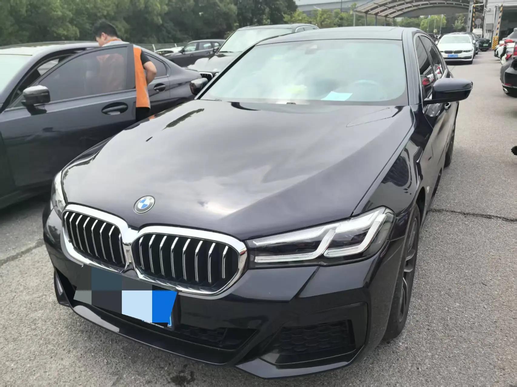 BMW 5 Series 2022 Change 525Li M Sports Suit