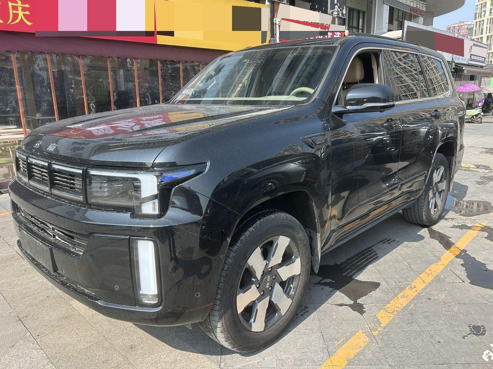 Beijing 2024 BJ60 Thunder Magic Nuclear Power Drive Advanced Edition 5-seat Automatic Gear