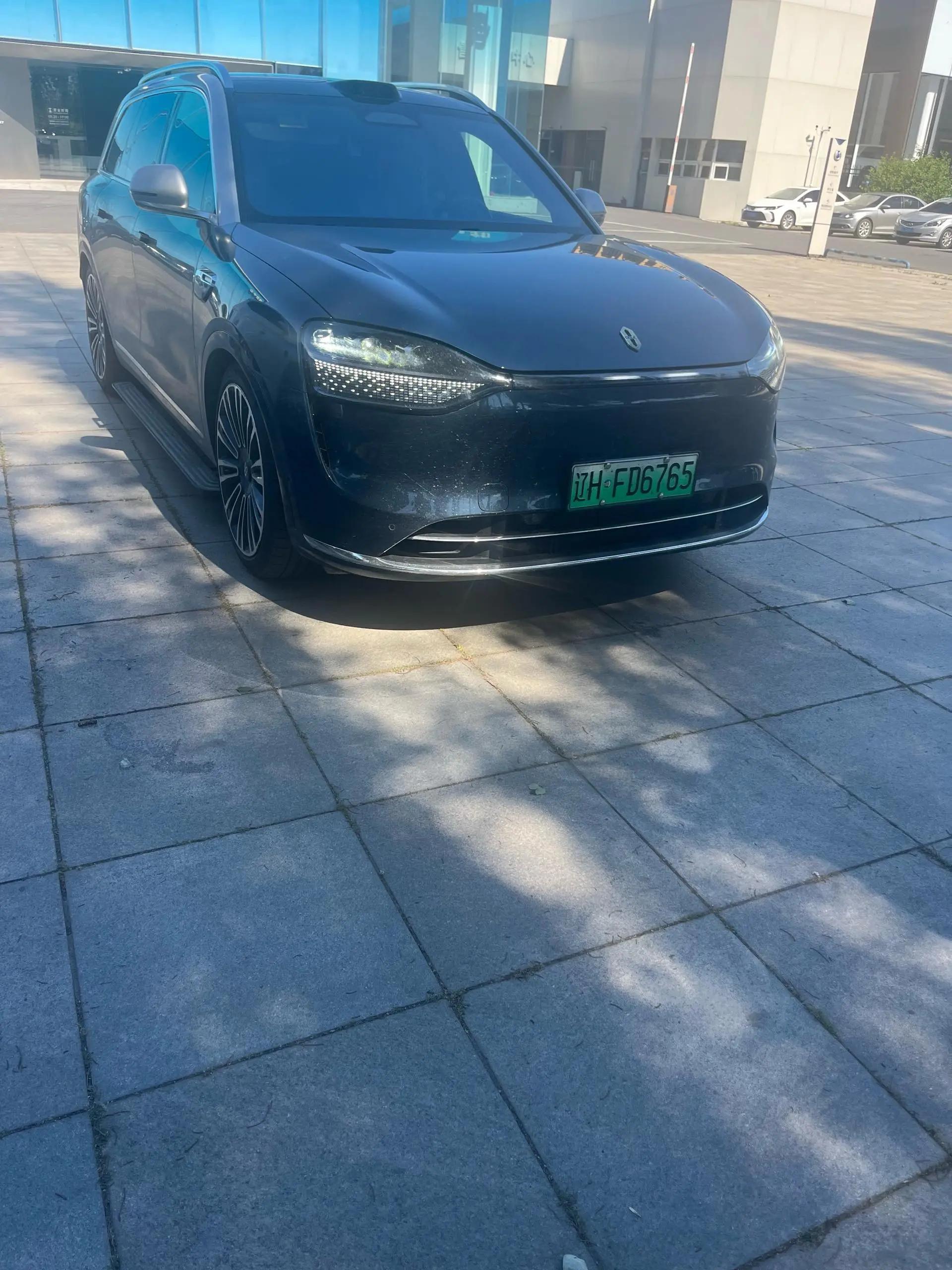 AITO 2025 Model AITO M9 Range-Extended Ultra Version 52kWh 5-Seater Automatic 2