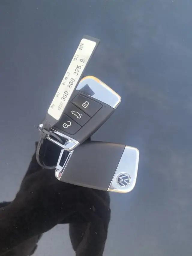 Magotan 2022 330TSI DSG Basic 5