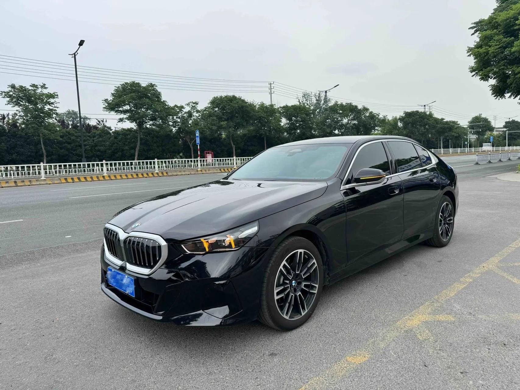 BMW 5 series 2026 525Li 48V 2.0T M sports suit automatic gear