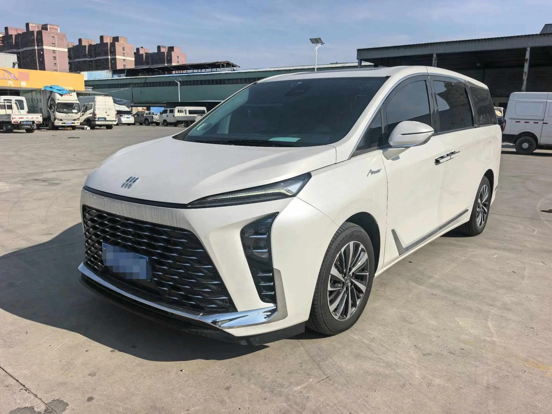 Open image lightbox: 别克 2026款 GL8 ES 陆尊 48V 2.0T 尊享版 自动挡