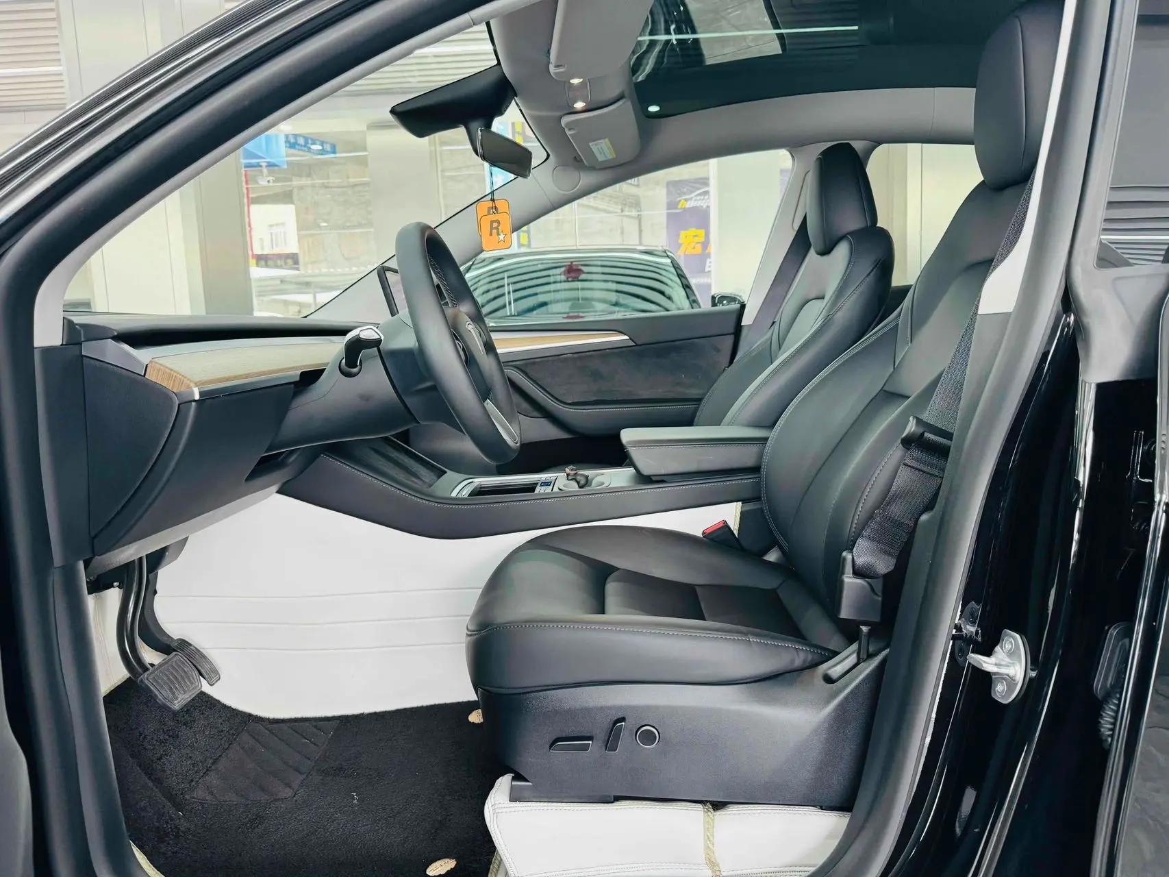 2022 Model Y Facelift Rear-Wheel Drive Version 8