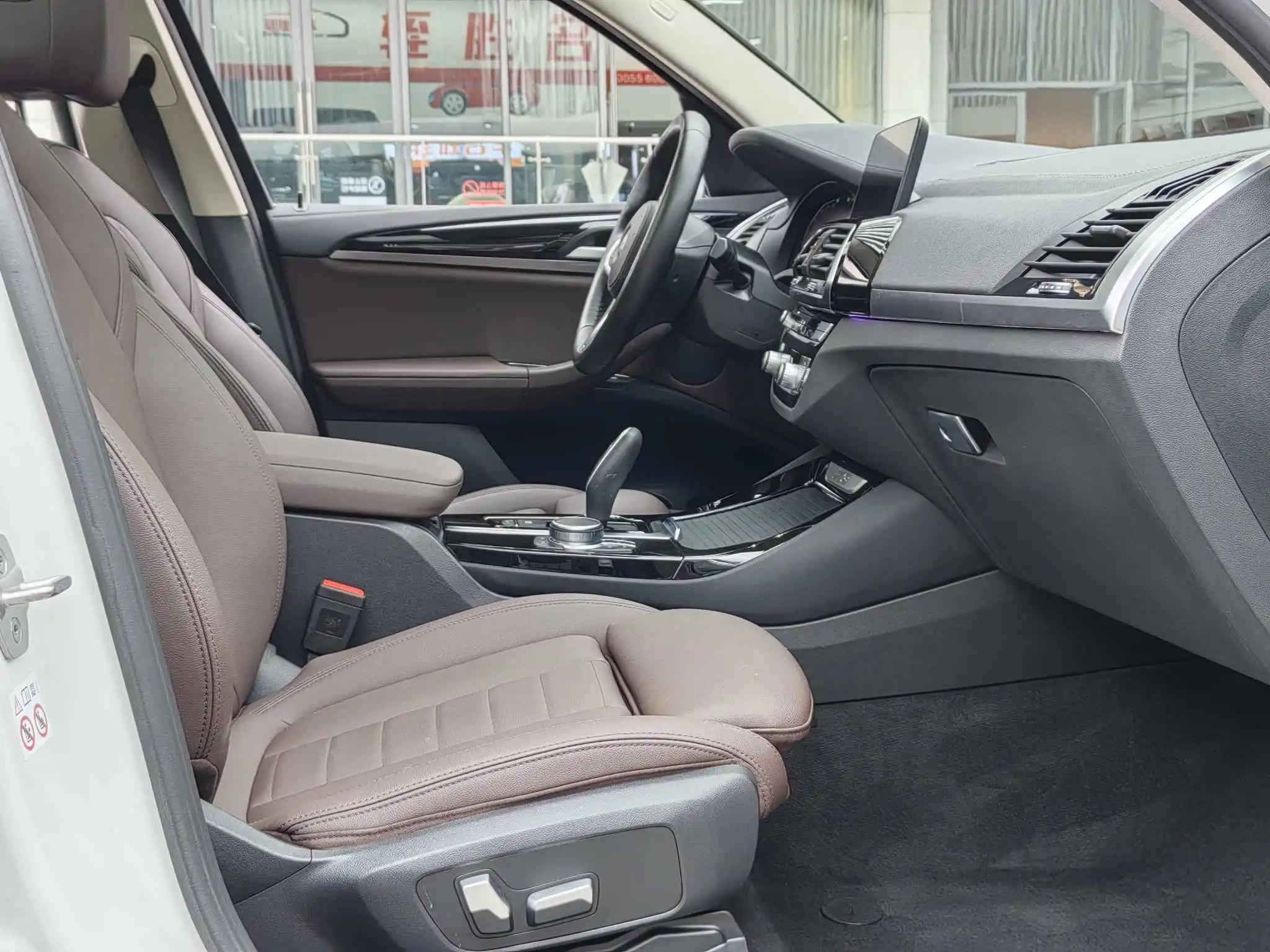 BMW X3 2021 xDrive25i M Sport Package 4