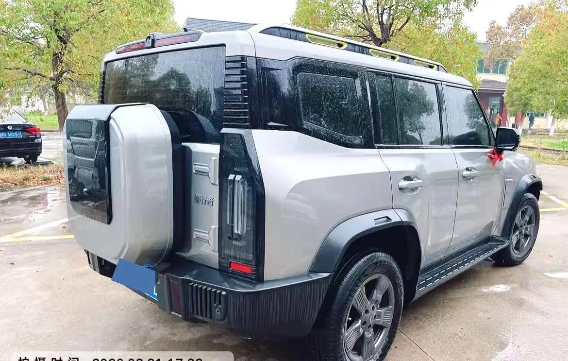 Jetour Traveler 2023 1.5T Two-Drive Discovery PRO 4