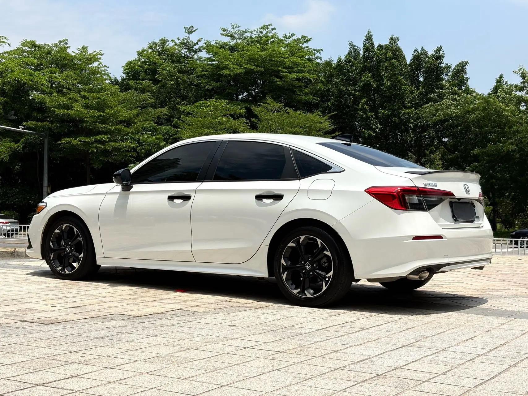 Civic 2022 240TURBO CVT Combustion Edition 5