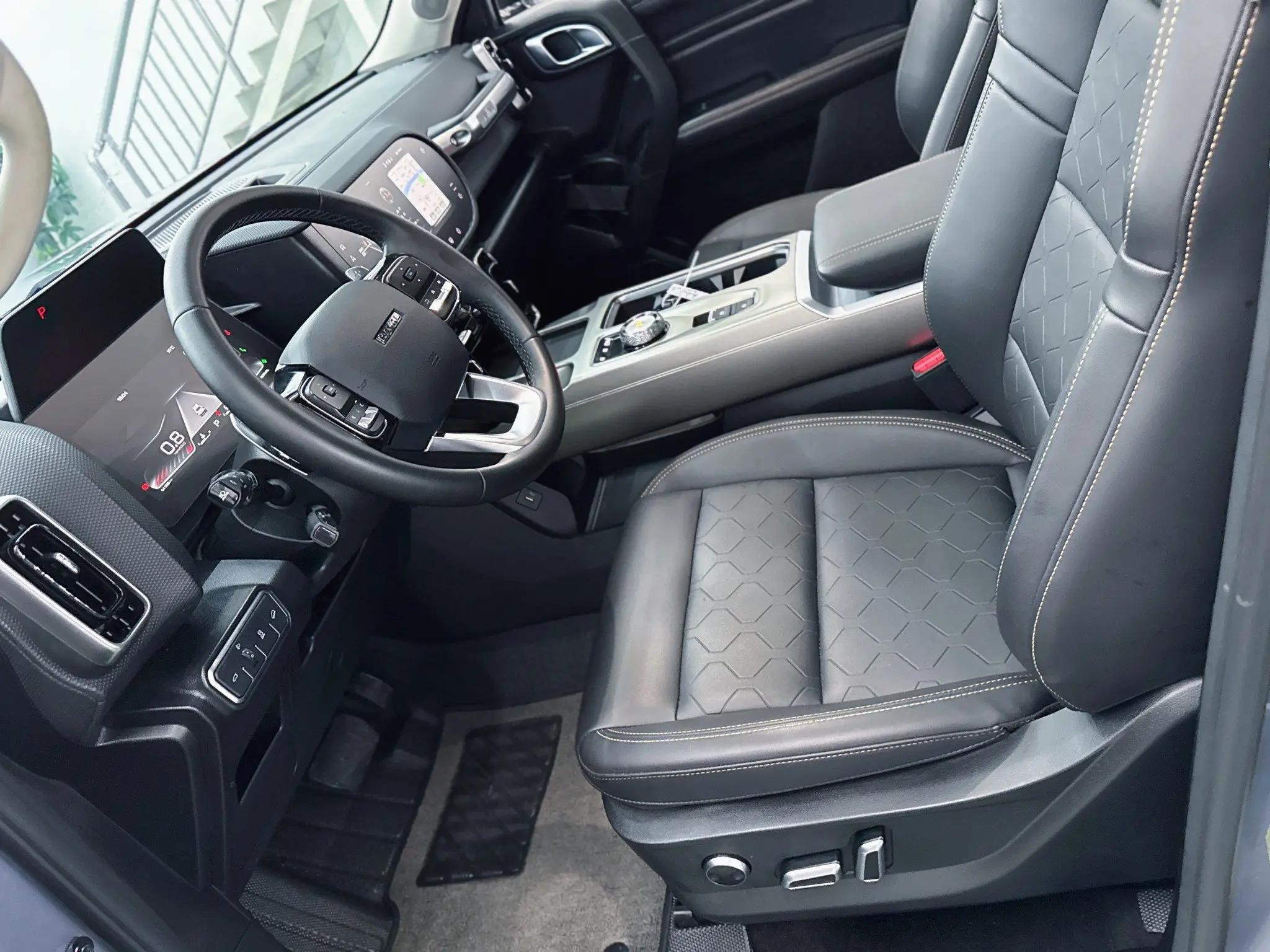 Haval 2024 big dog 2.0T Chinese garden dog version automatic gear 6