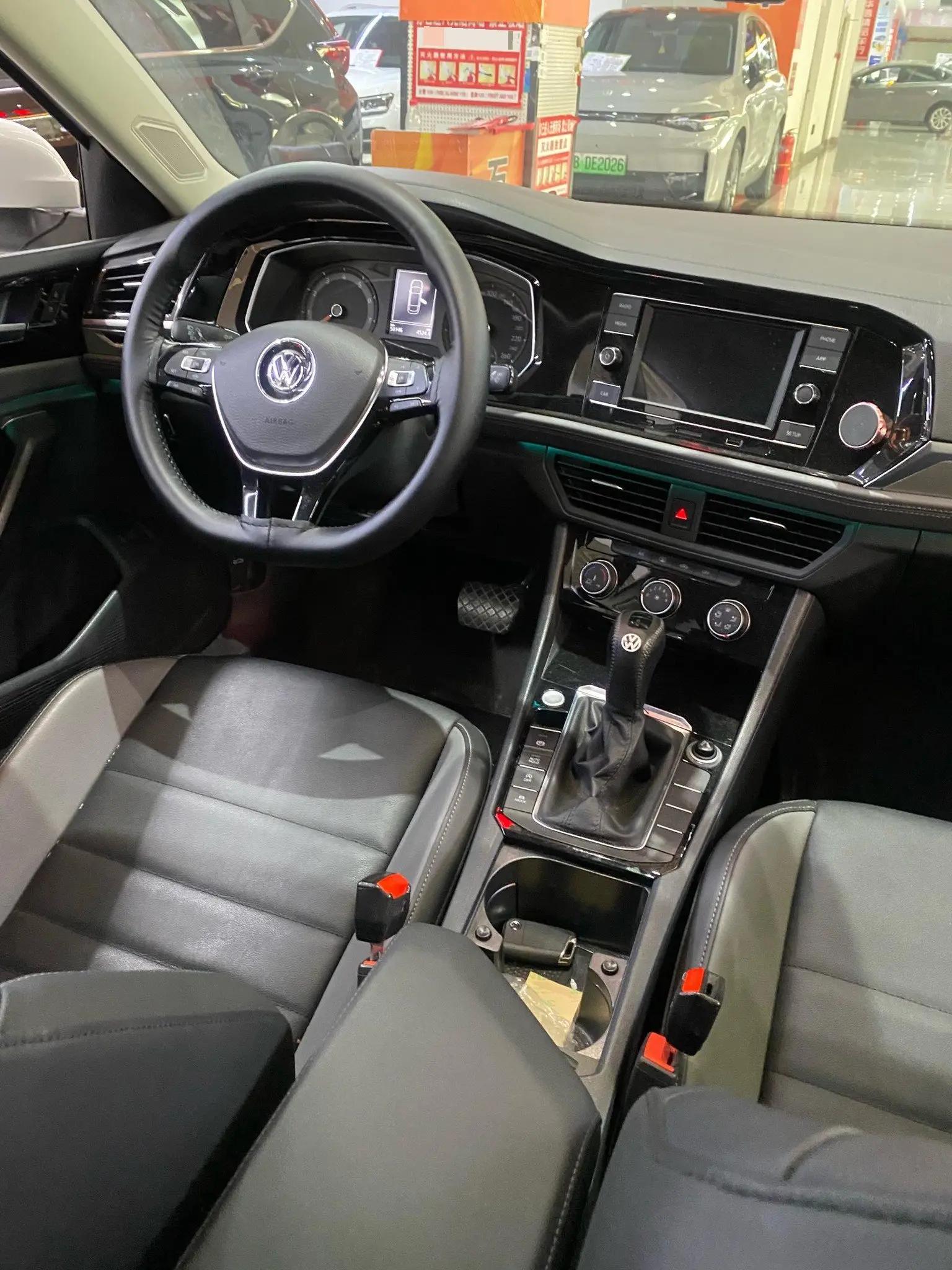 Sagittarius 2020 200TSI DSG Comfort Country VI 6