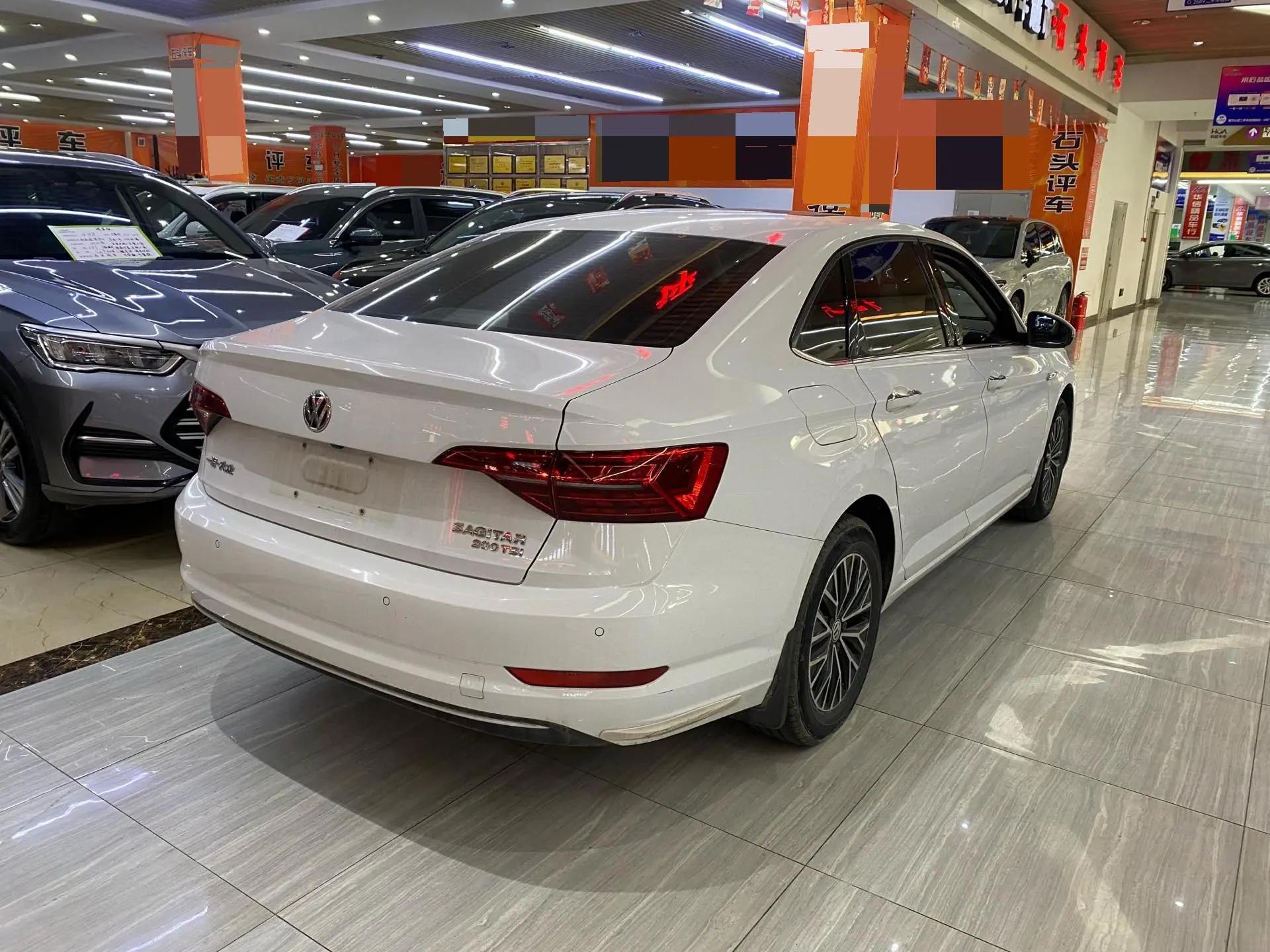 Sagittarius 2020 200TSI DSG Comfort Country VI 9