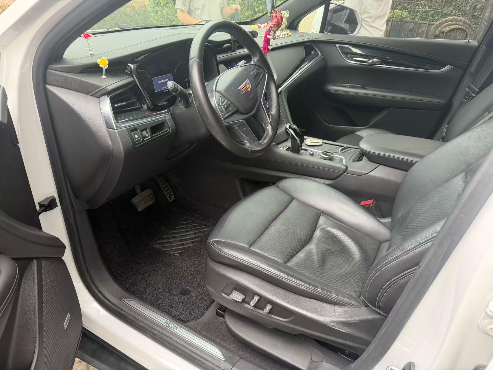Cadillac XT5 2020 28T Luxury Model 3