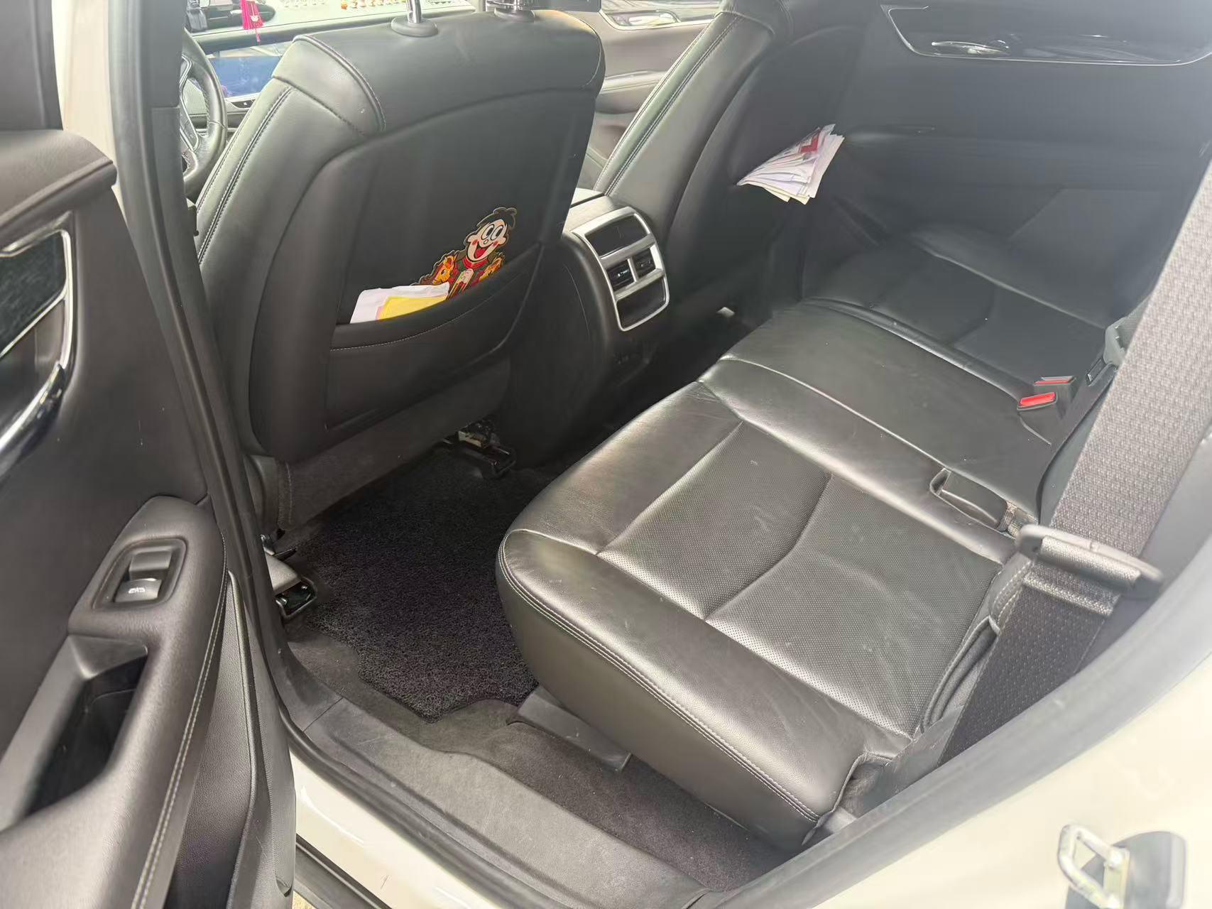Cadillac XT5 2020 28T Luxury Model 5
