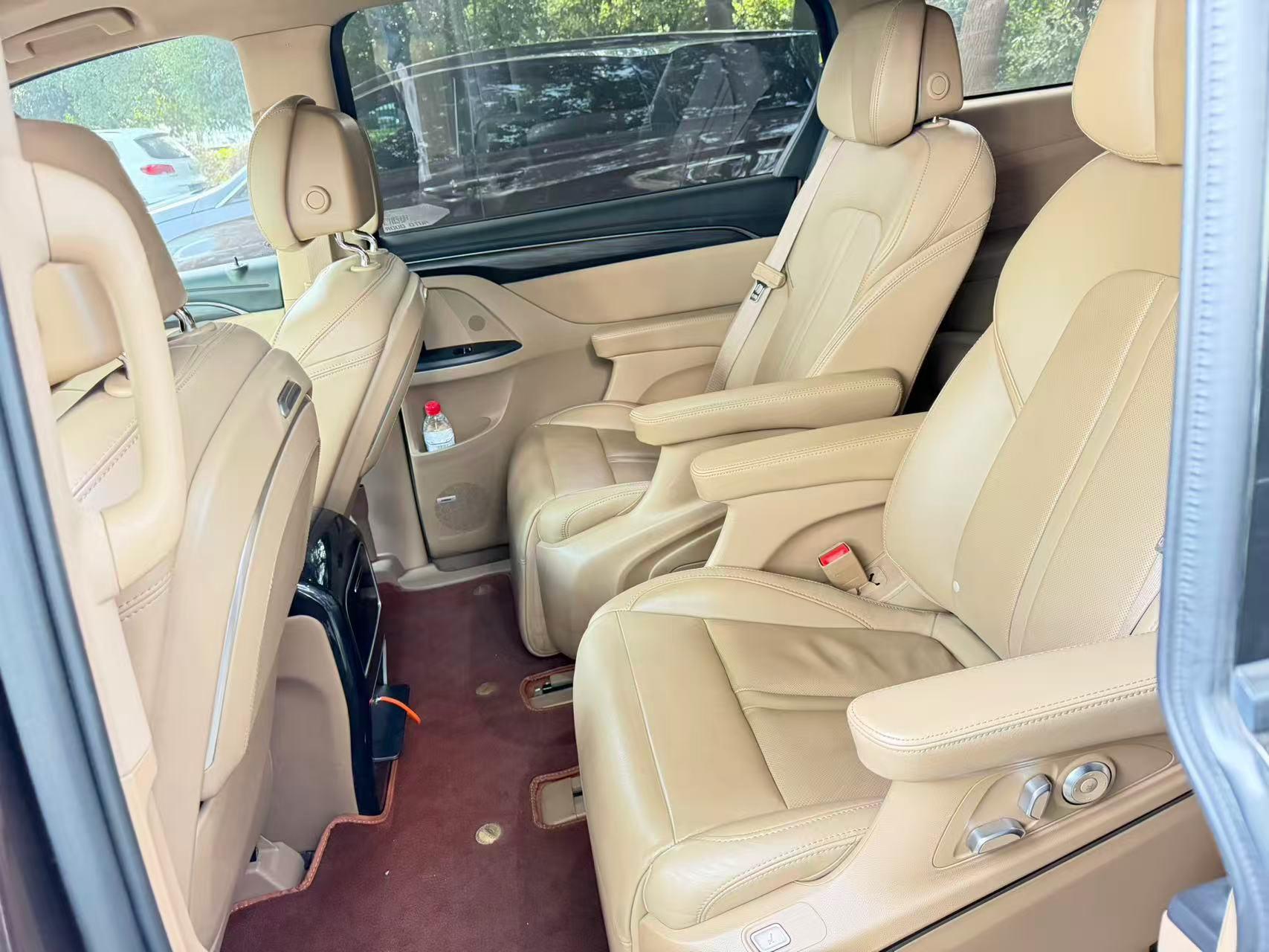 Buick GL8 2021 ES Lu Zun 653T Flagship 4