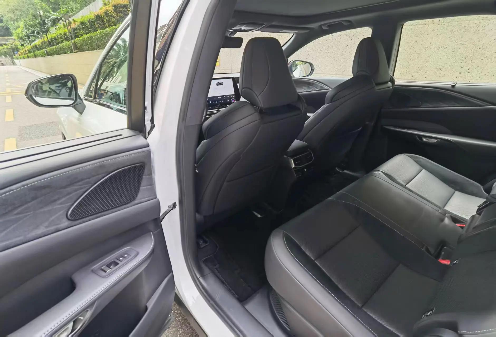 Lexus RX 2023 500h four-wheel drive F SPORT Performance 5