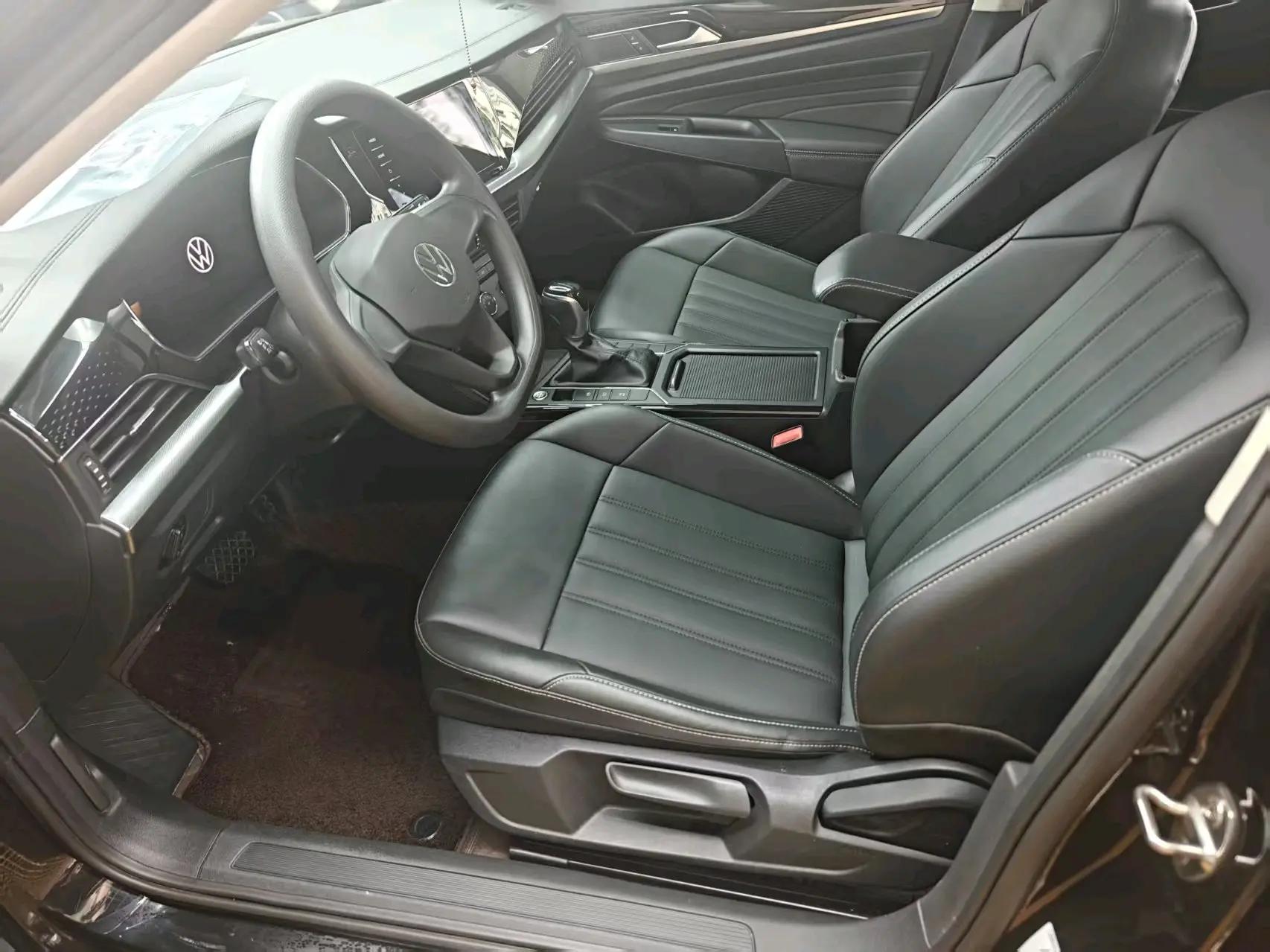 Passat 2022 280TSI Business Edition 2
