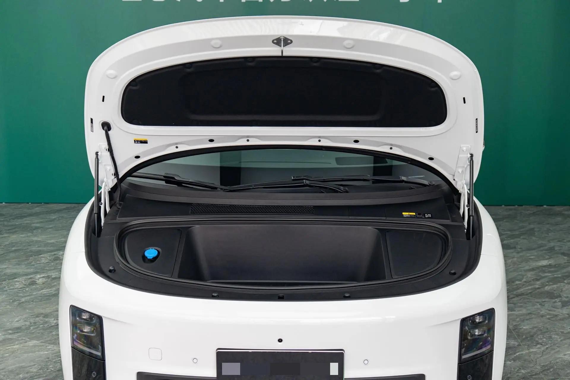 Li i6 2025 Standard Edition 5