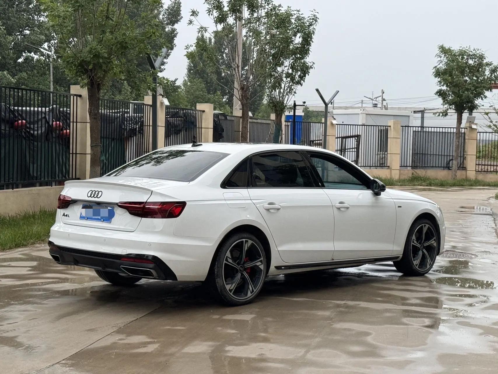 Audi 2024 A4L 2.0TFSI 40TFSI Deluxe Dynamic (Starry Night Edition) Automatic Gear 2