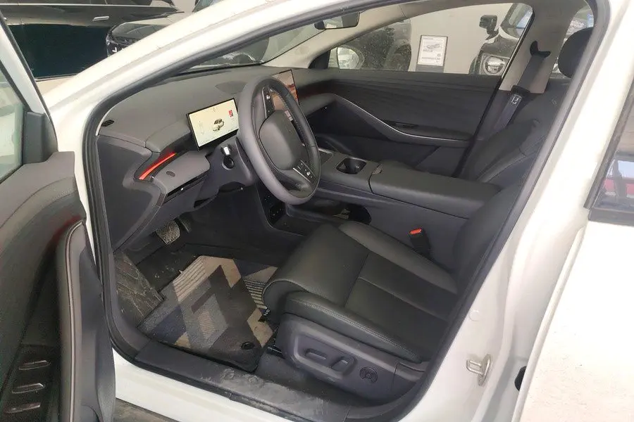 Nissan 2026 N6 1.5 180 Max Automatic 2
