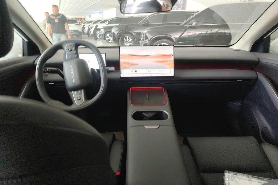 Nissan 2026 N6 1.5 180 Max Automatic 4