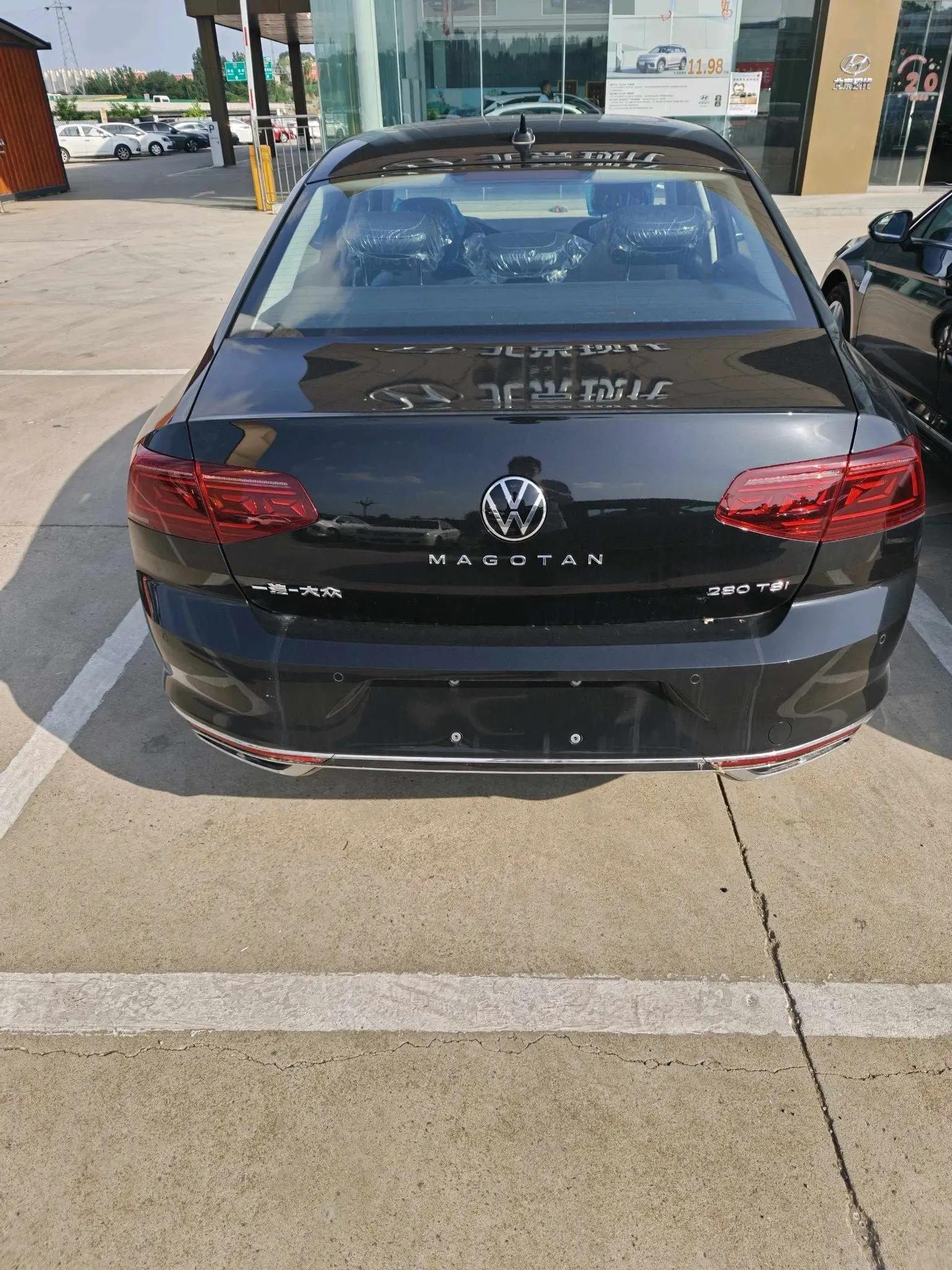 Volkswagen 2025 Magotan 1.4TSI 280TSI 2 million Comfortable Automatic Gear 4