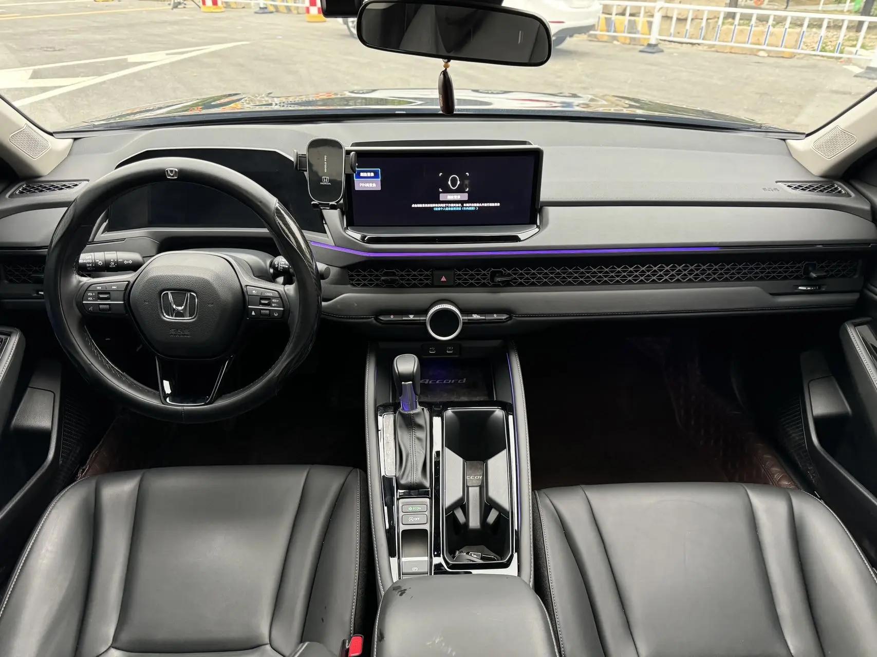 Honda Accord Honda Accord 2024 260TURBO Deluxe Edition Automatic Gear 6