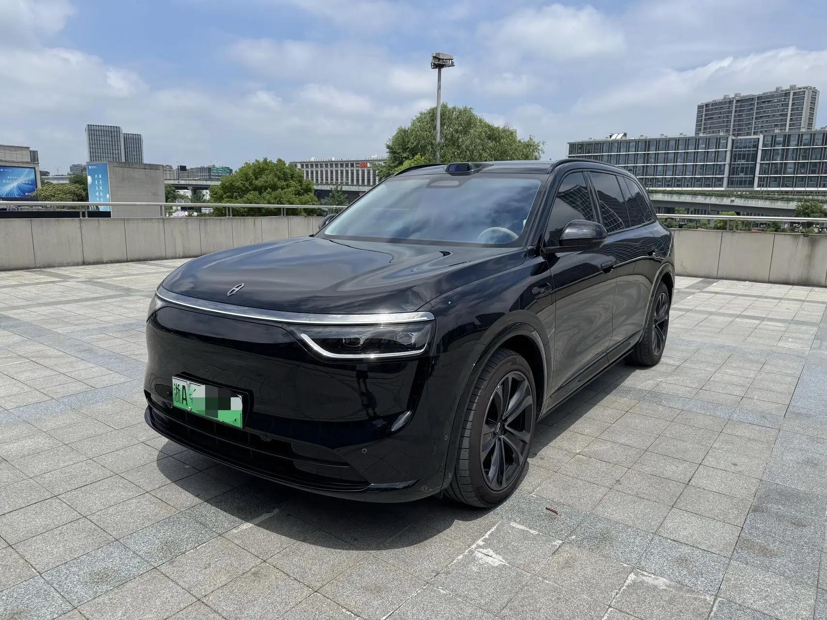AITO M8 2025 extended range Max version 53.4kWh 6-seat version