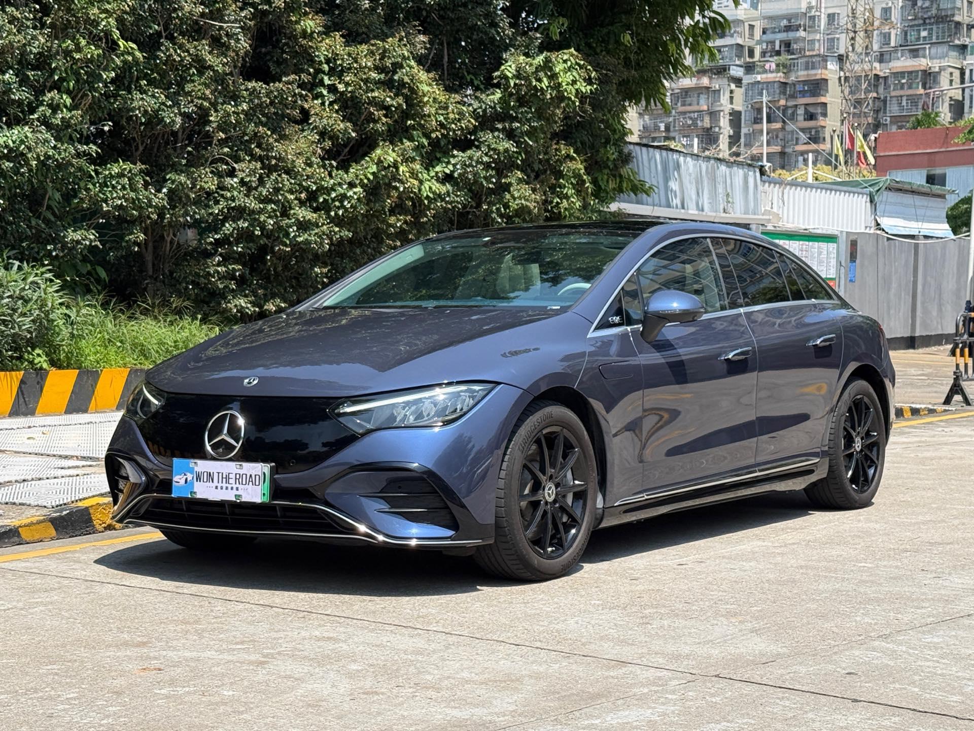Mercedes Benz EQE 2022 350 Pioneer Edition