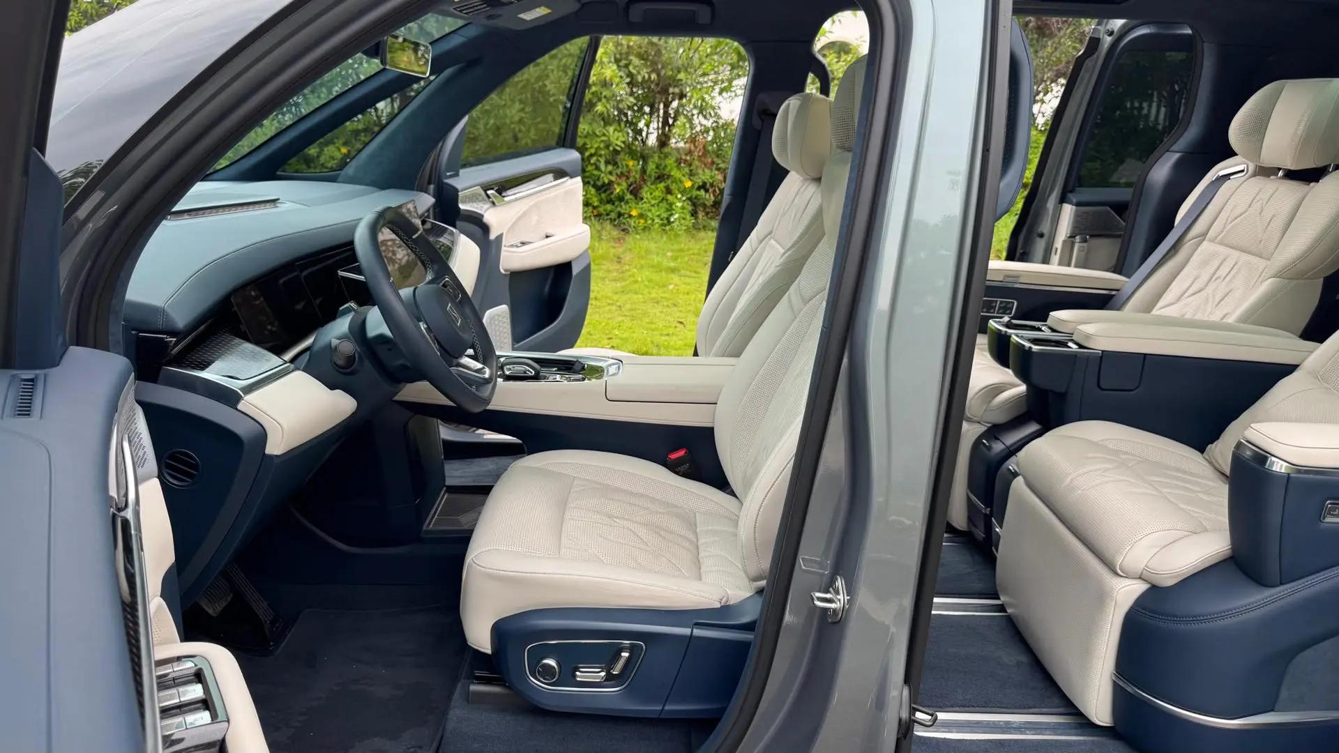 Zeekr 2024 Zeekr 009 Six-Seat Executive Edition All-Wheel Drive 108kWh Automatic 3