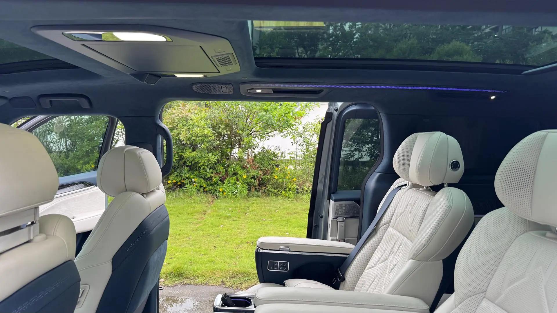 Zeekr 2024 Zeekr 009 Six-Seat Executive Edition All-Wheel Drive 108kWh Automatic 5