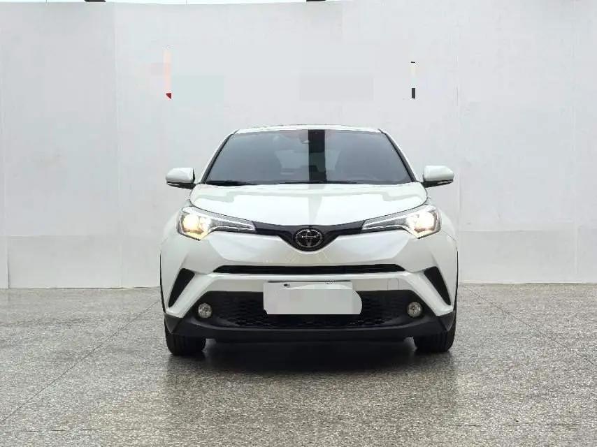 Toyota C- HR 2020 2.0L Leading Edition 2
