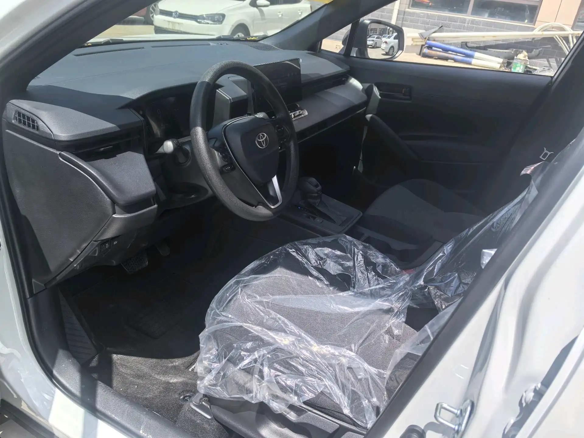 Toyota 2026 Fenglanda Shuangqing 2.0 Stepless Intelligent Electric Hybrid Leading Edition Automatic Gear 8
