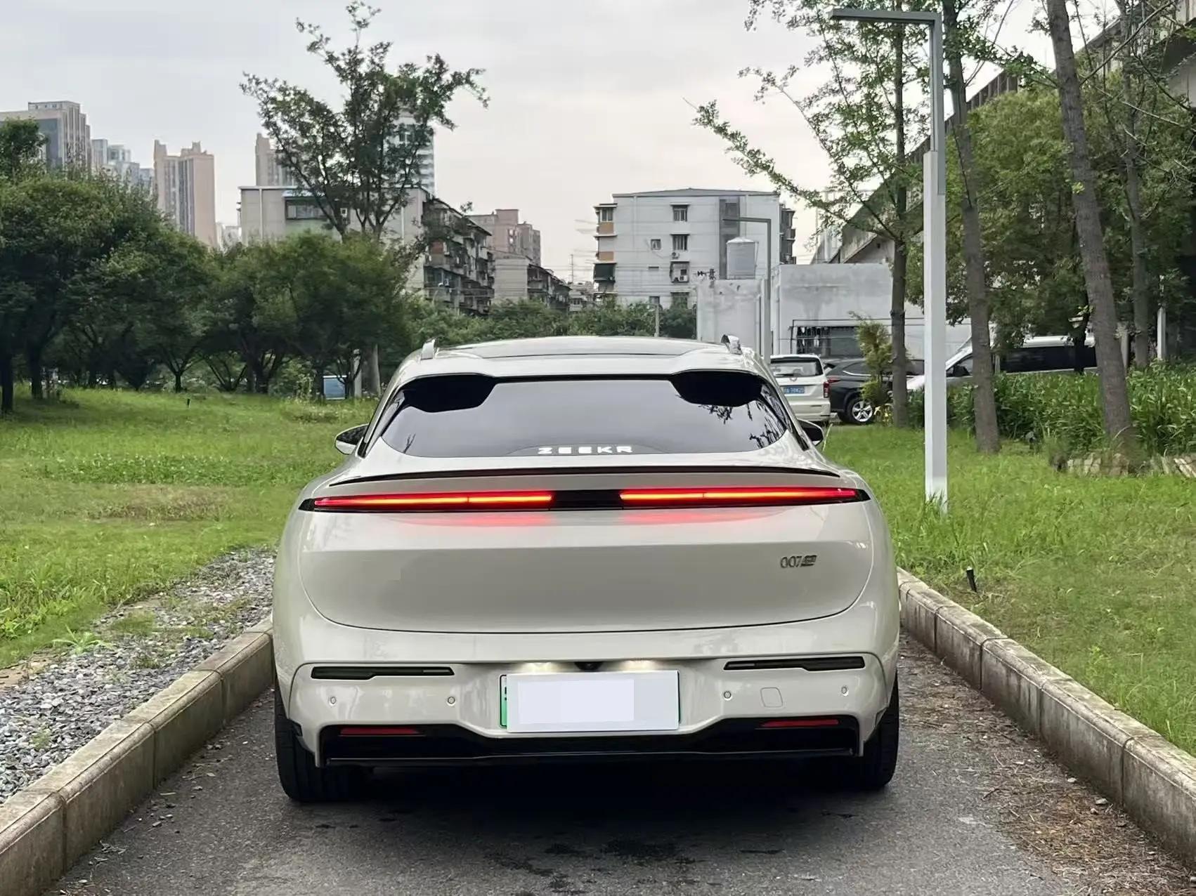 Zeekr 2025 Zeekr 007GT Rear-Wheel Drive Intelligent Driving Version 75kWh Automatic 5