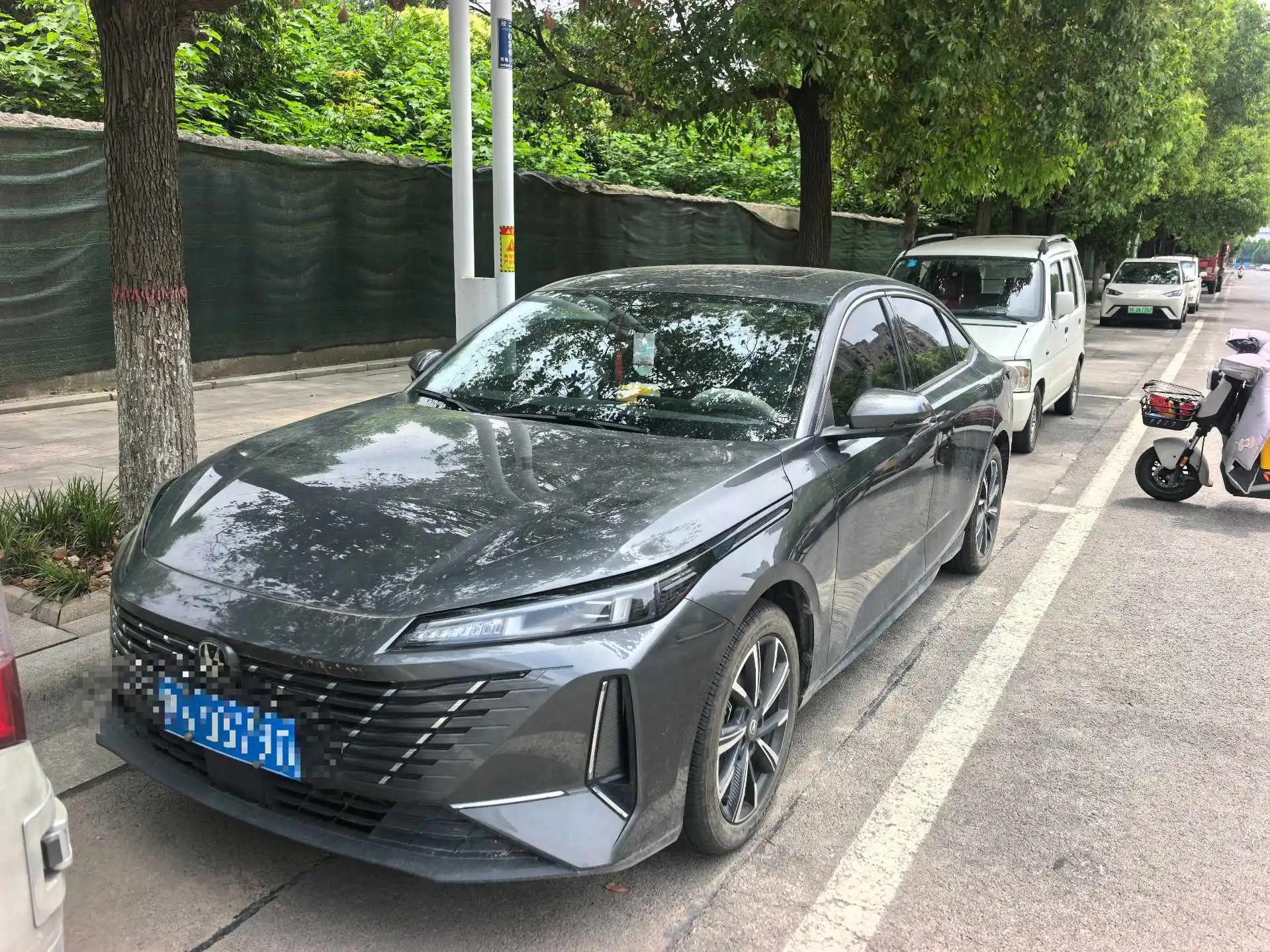 ChangAn 2024 Yidong 1.5TGDI Honorable Automatic Gear