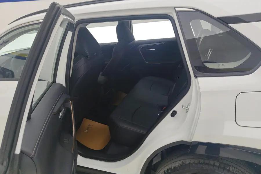 Toyota 2024 Willanda 2.0 Stepless Two-Drive Luxury PLUS Edition Automatic Gear 2