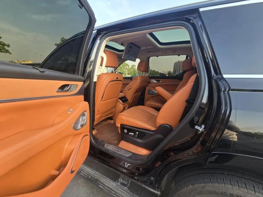 WEY 2025 Lanshan DHT 1.5T Four-Wheel Drive Intelligent Driving Max Automatic 6