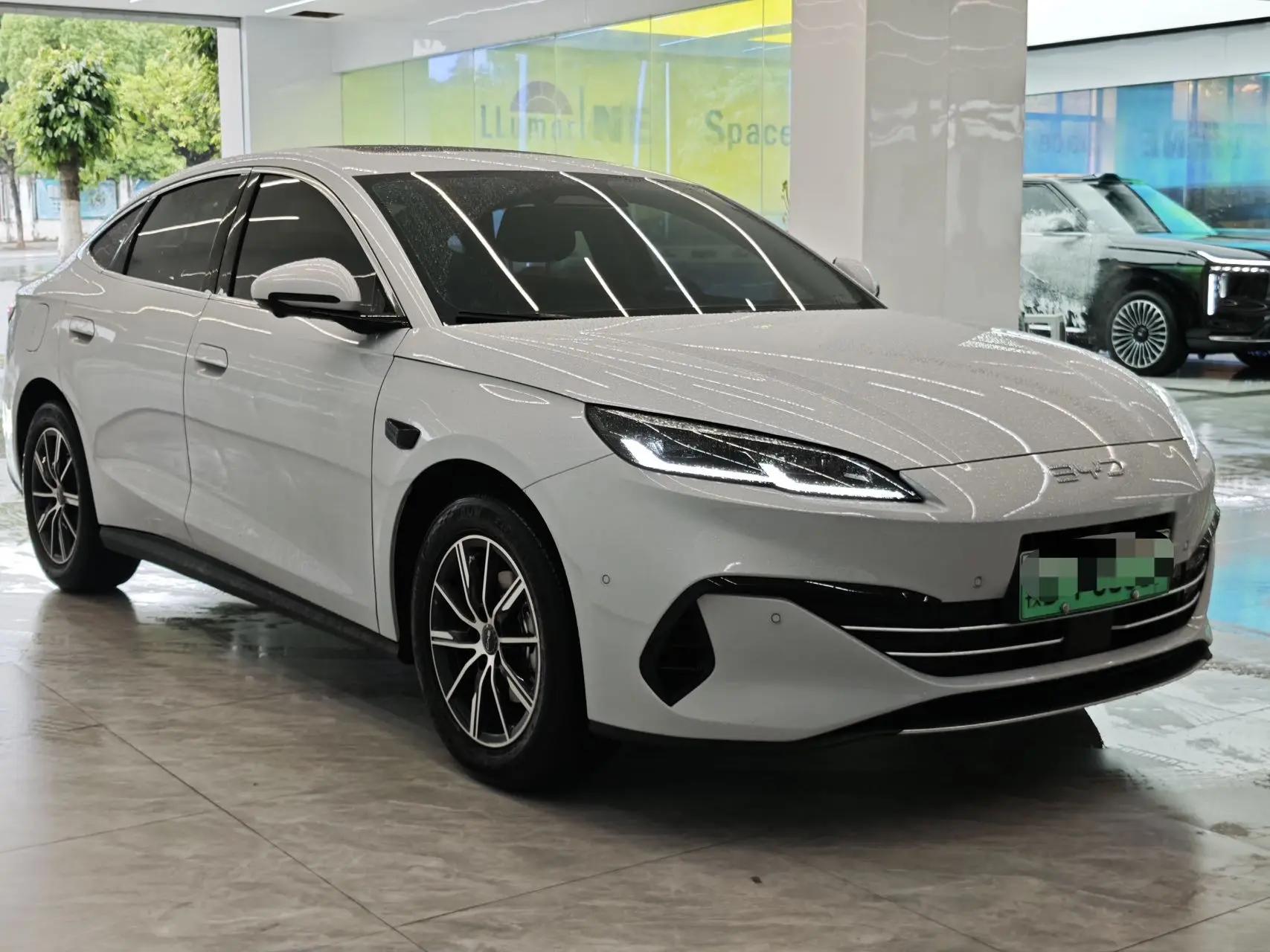 BYD 2026 seals 06 DM-i 1.5 stepless super-exclusive 210KM exclusive automatic gear 3