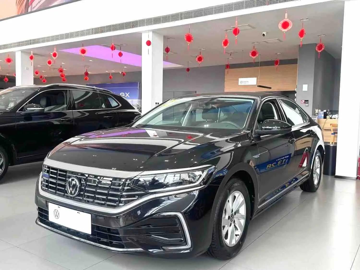 Volkswagen 2025 Passat PHEV 1.4T 430 Business Edition Automatic Gear