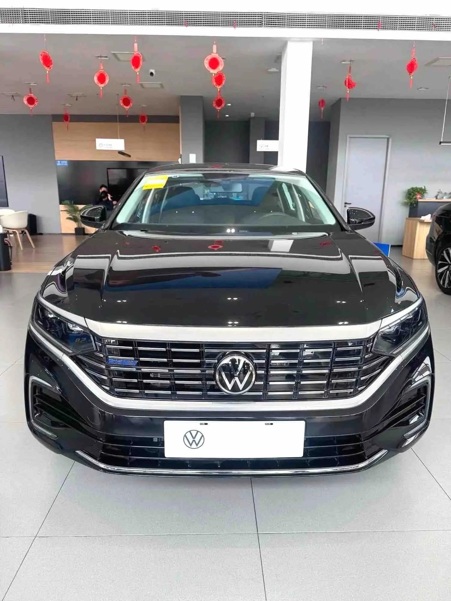 Volkswagen 2025 Passat PHEV 1.4T 430 Business Edition Automatic Gear 2