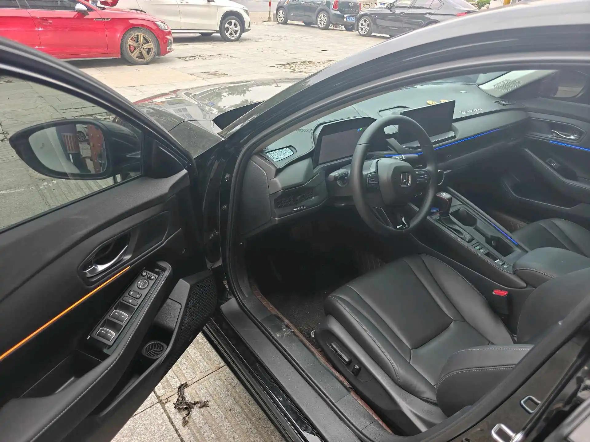 Honda 2025 11th Generation Accord 1.5T Stepless 260TURBO Sports Series Deluxe Automatic Gear 6