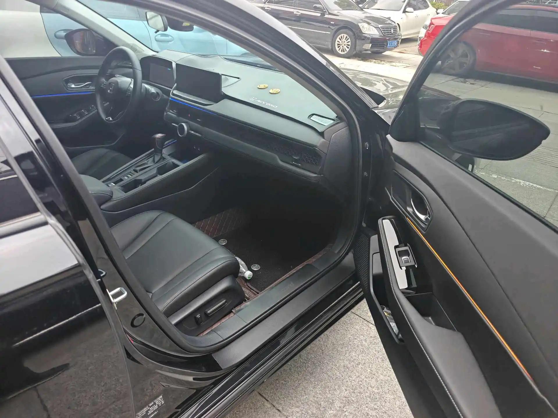 Honda 2025 11th Generation Accord 1.5T Stepless 260TURBO Sports Series Deluxe Automatic Gear 8